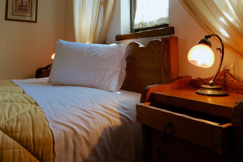 Aparthotel Petrini Gonia Livadherón Zimmer foto